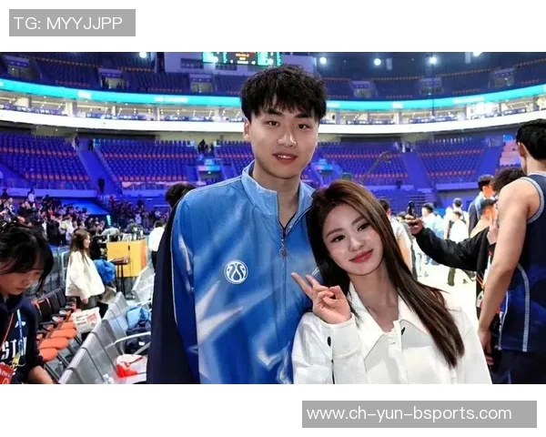 齐麟的崛起之路:从青年才俊到篮球赛场上的璀璨明星 齐麟的崛起之路:从青年才俊到篮球赛场上的璀璨明星